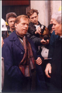 Návštěva Václava Havla (tehdejší prezident ČR) v NH, a.s. na ocelárně/1996